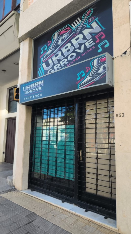 LOCAL COMERCIAL 