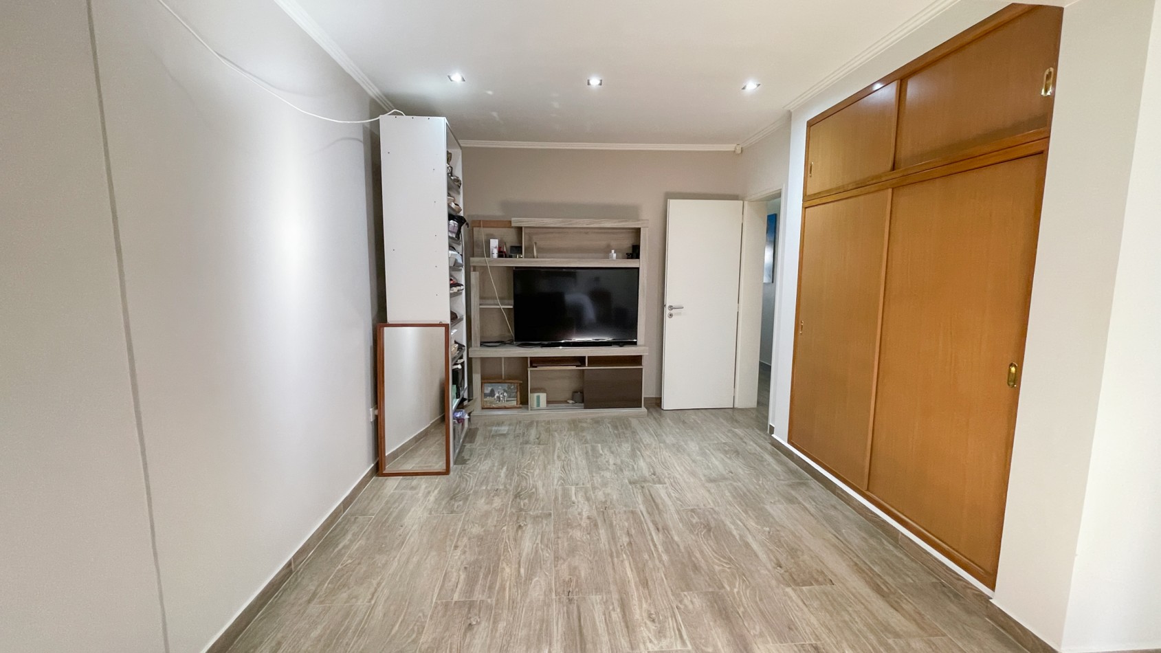 CASA EN VENTA - ABEL AMAYA