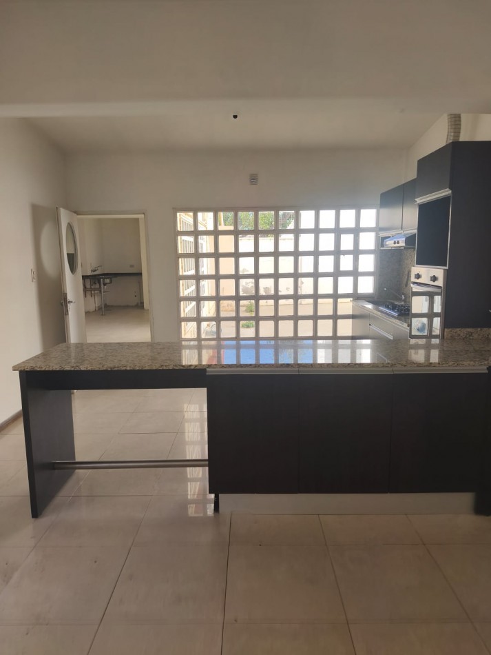 CASA EN VENTA PUEYRREDON