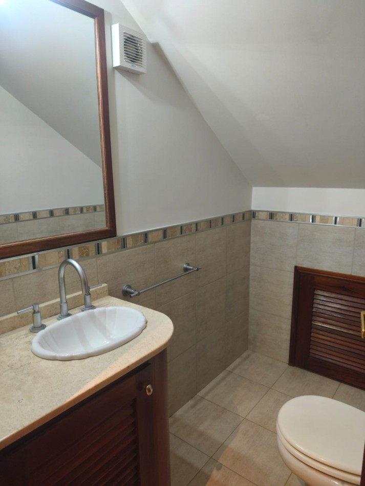 CASA GERENCIAL  3 DORMITORIOS