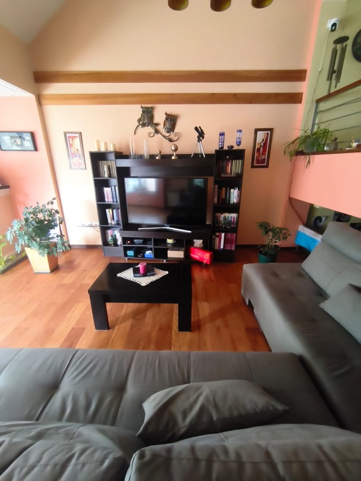 CASA 3 DORMITORIOS PUEYRREDON