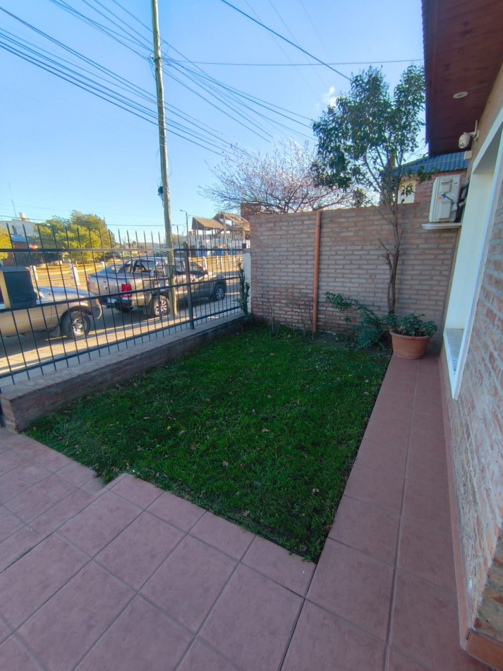 CASA 4 DORMITORIOS + QUINCHO CON DORM.