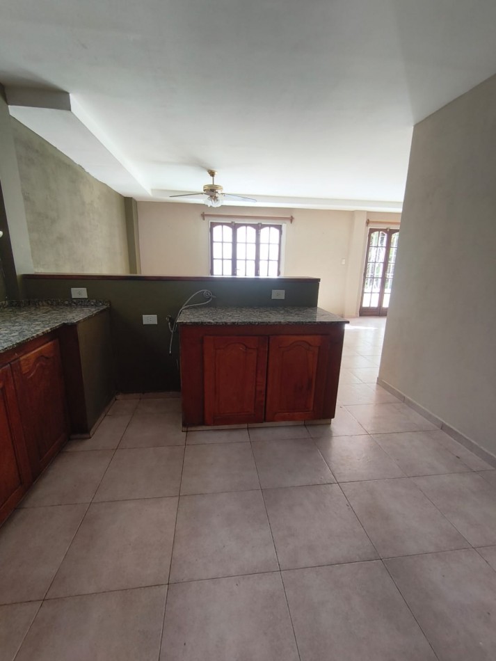 CASA DUPLEX 3 DORM- CENTRO