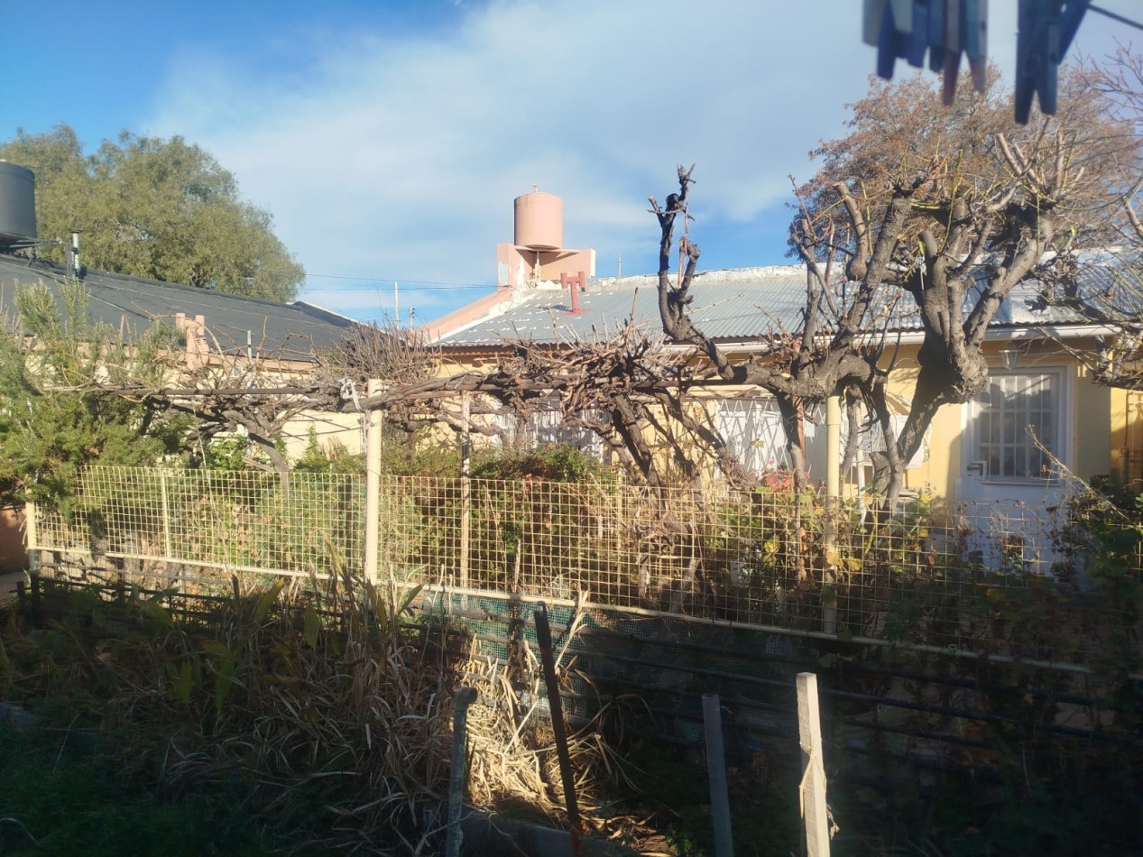 Propiedad compuesta de 3 viviendas 
