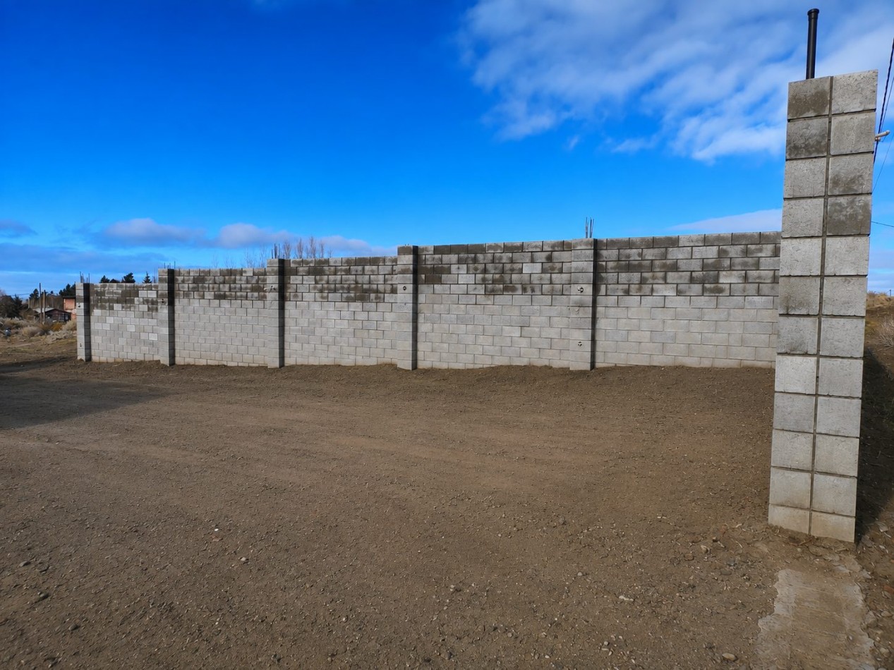 LOTE EN CORDON FORESTAL 