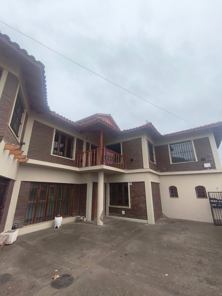 CASA TRES HABITACIONES