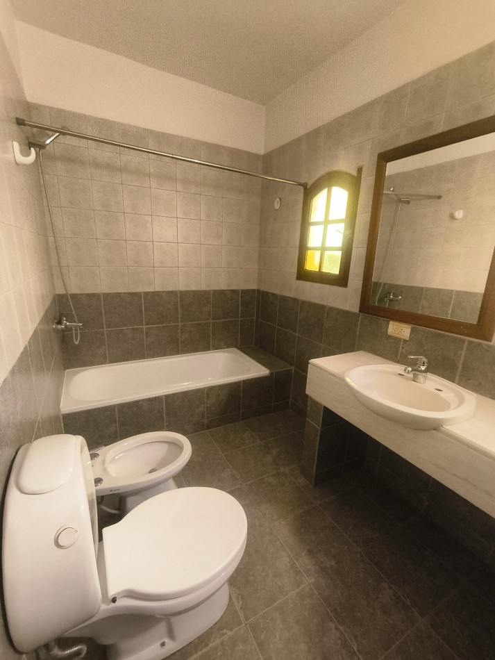 CASA TRES HABITACIONES