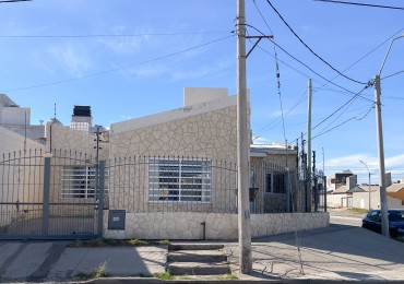 CASA EN VENTA - ABEL AMAYA